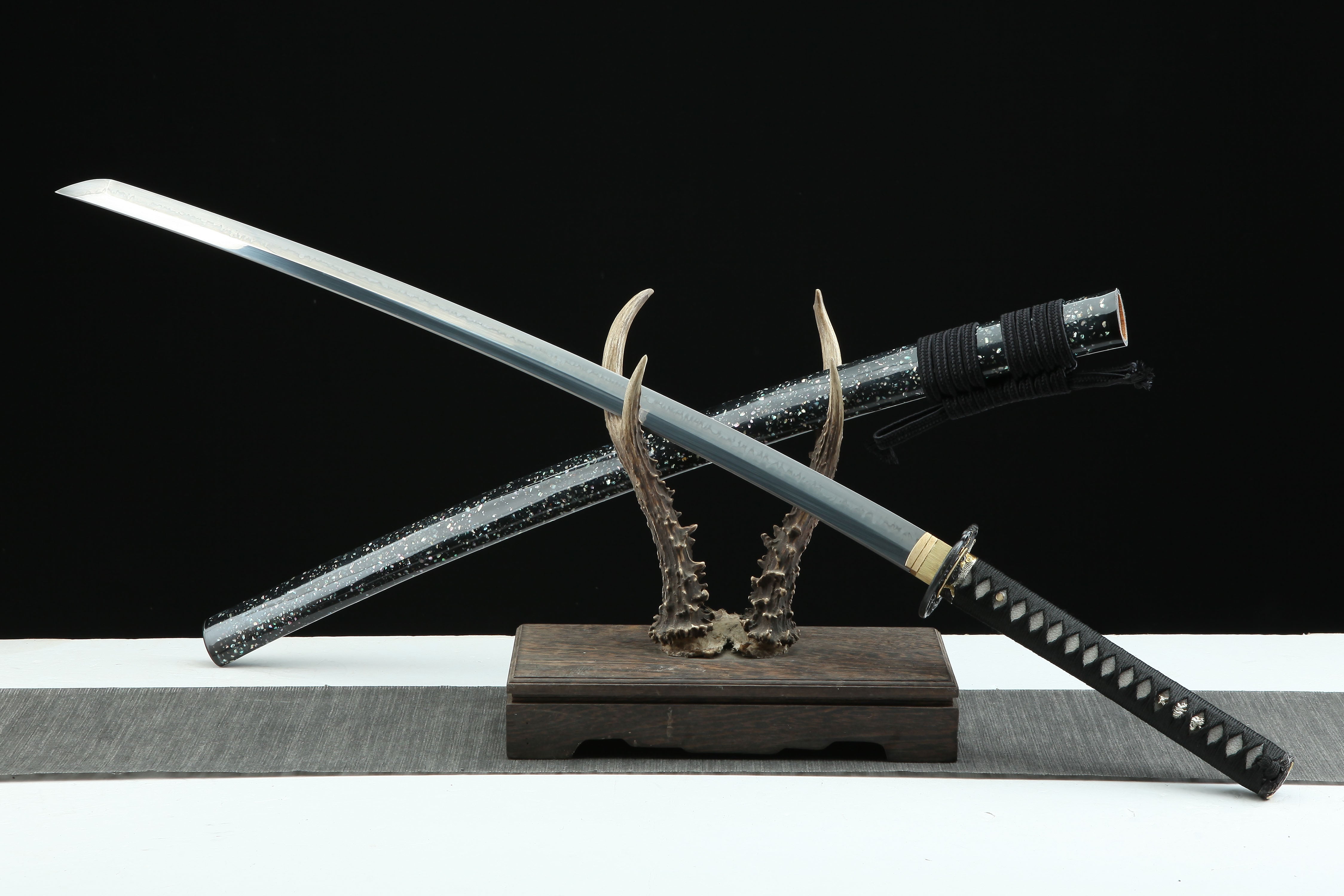 Hand Forged Japanese Katana Koi Fortuna Blade(Damascus Steel)