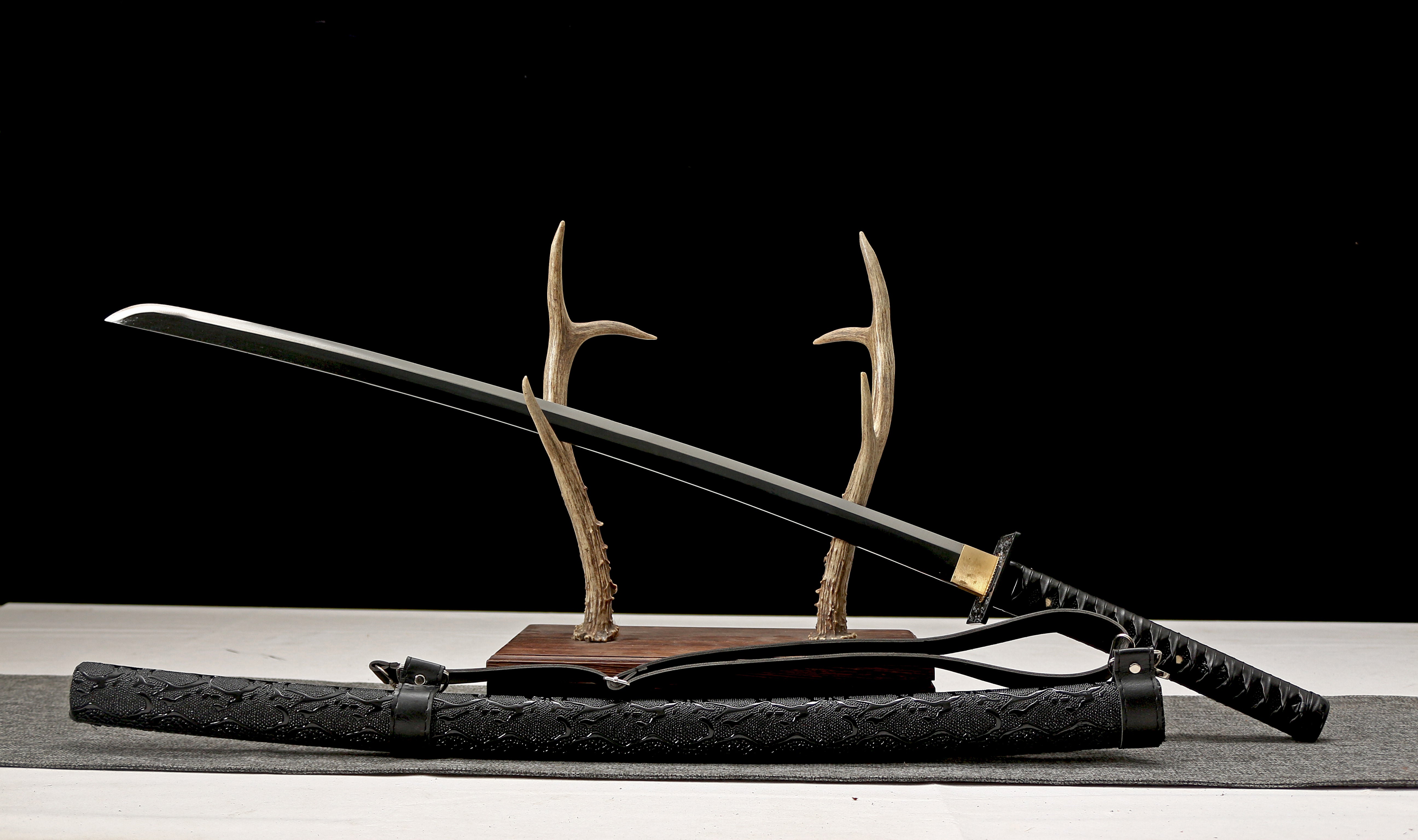Hand Forged Japanese Katana Kurokage Black Phantom Blade(1045 Carbon Steel)