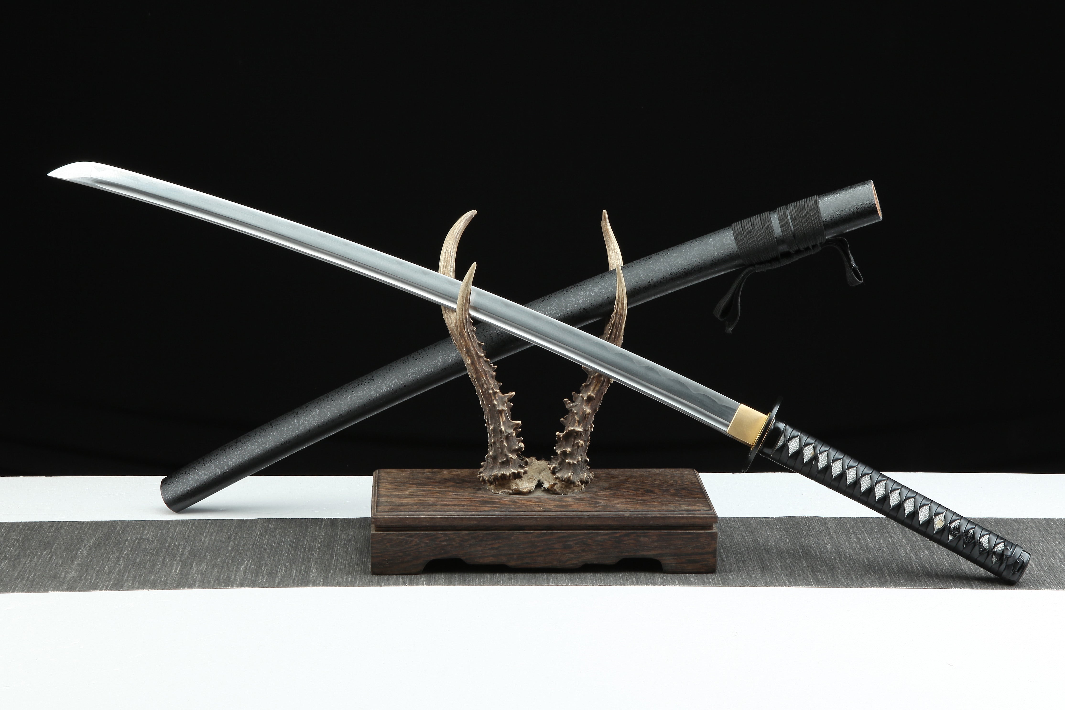 Hand Forged Japanese Katana Musashi Miyamoto Blade(1045 Carbon Steel)