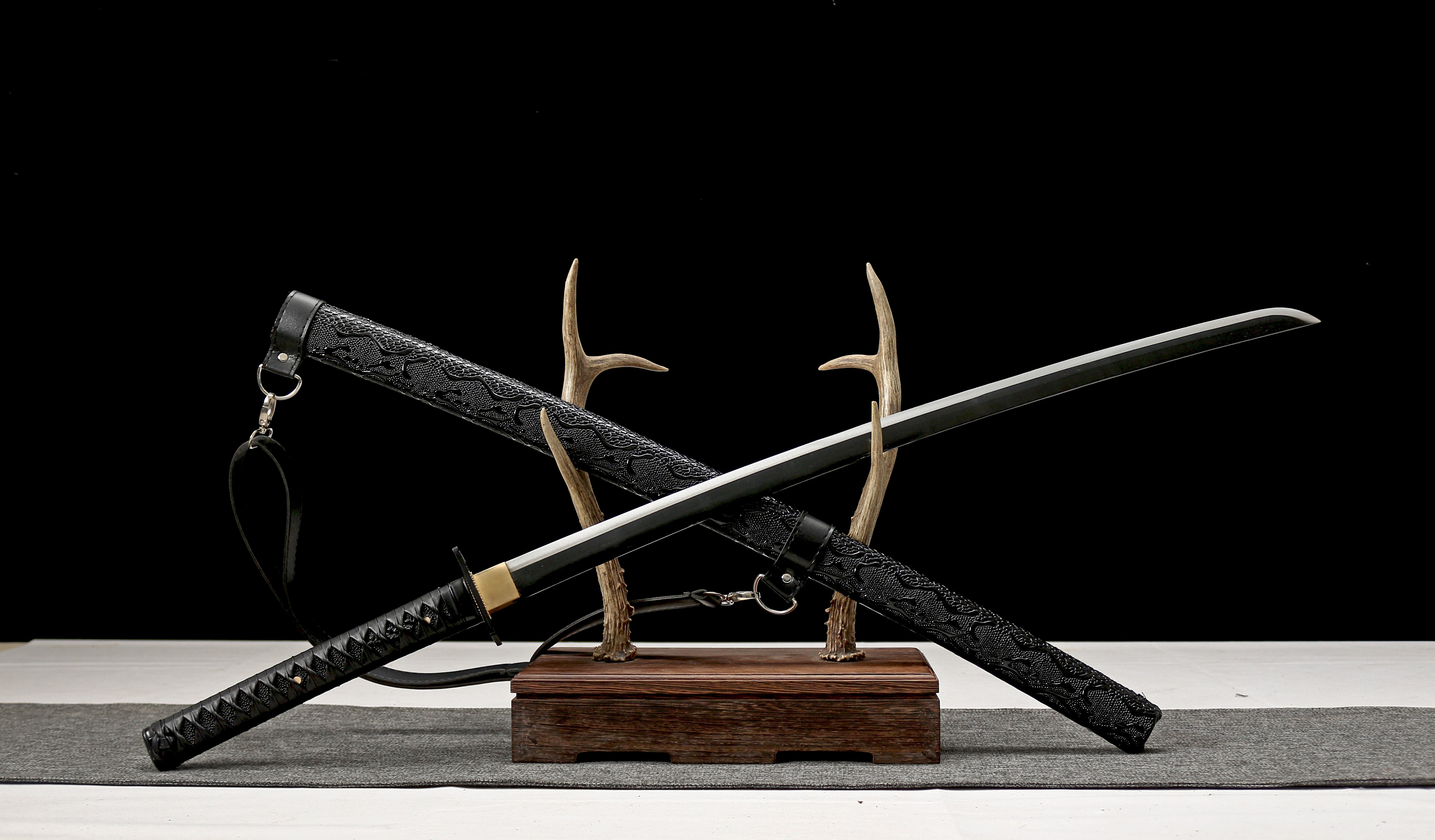 Hand Forged Japanese Katana Kurokage Black Phantom Blade(1045 Carbon Steel)