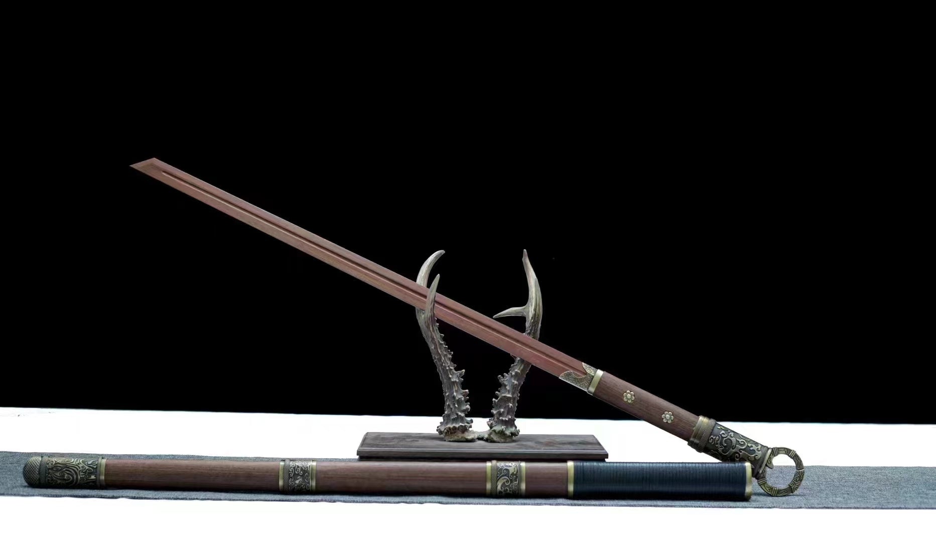 Hand Forged Buliangren Chinese Tang Heng sword(Wood)