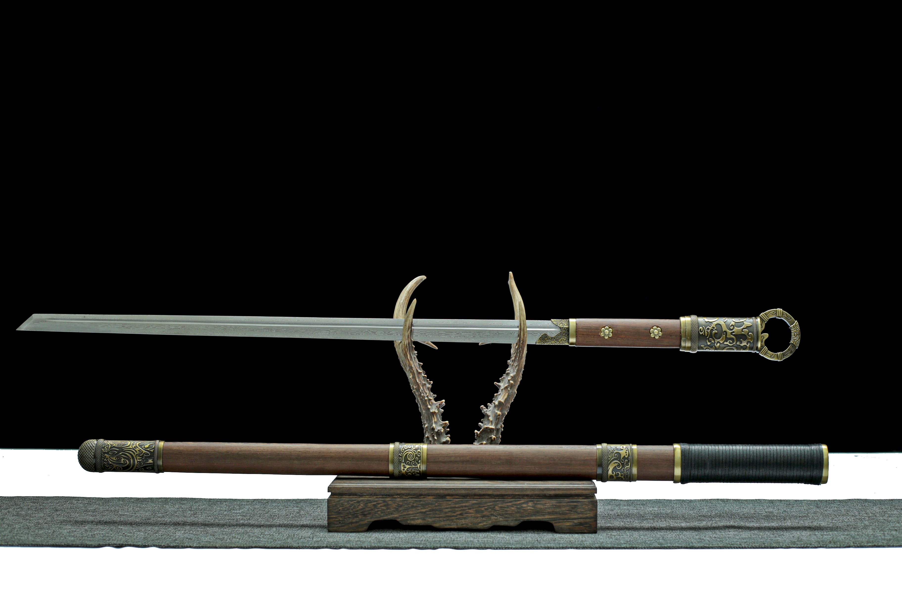 Hand Forged Buliangren Chinese Tang Heng sword(Damascus Steel)
