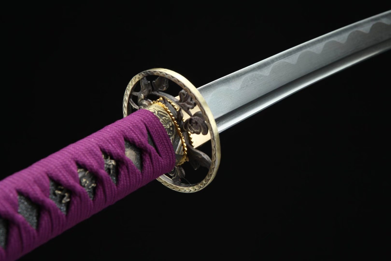 Hand Forged Japanese Katana Amethyst Veil Blade(Damascus Steel)