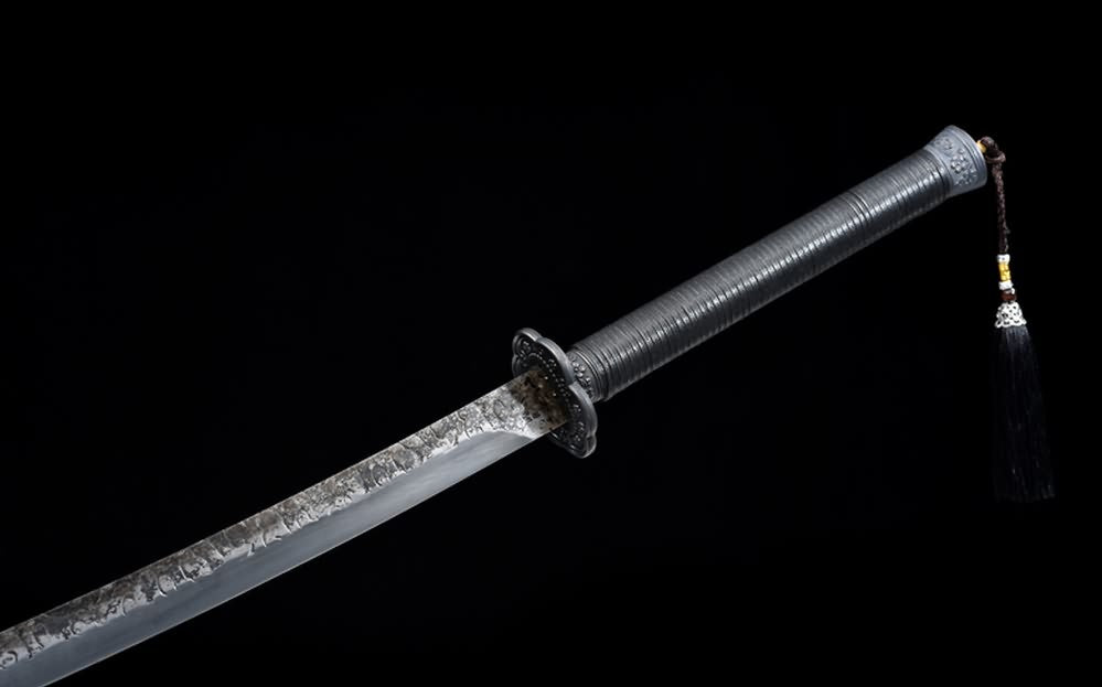 Qing dao,Horse Chopping Sword,Forged High Carbon Steel Blade,Black Scabbard,Battle Ready