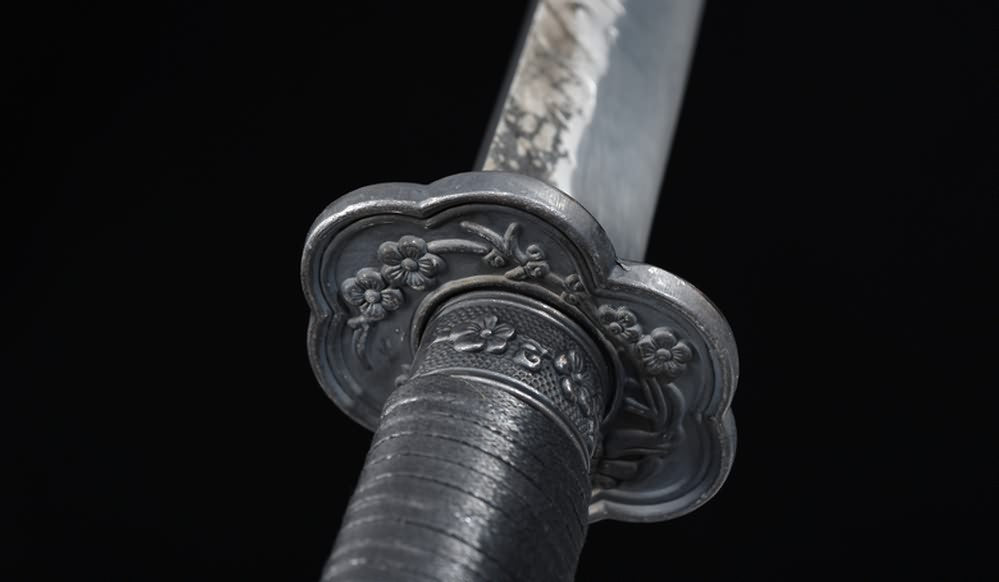 Qing dao,Horse Chopping Sword,Forged High Carbon Steel Blade,Black Scabbard,Battle Ready
