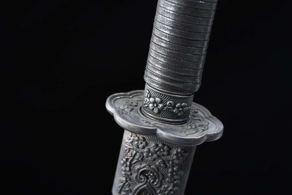 Qing dao,Horse Chopping Sword,Forged High Carbon Steel Blade,Black Scabbard,Battle Ready