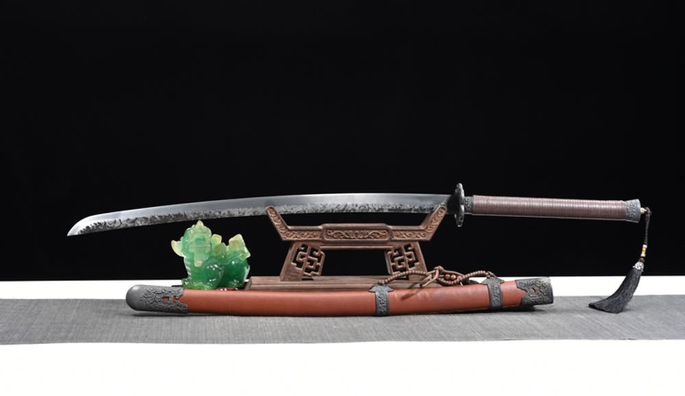 Qing Sword,Broadsword,Forged High Carbon Steel Blade,Leather Scabbard,Battle Ready