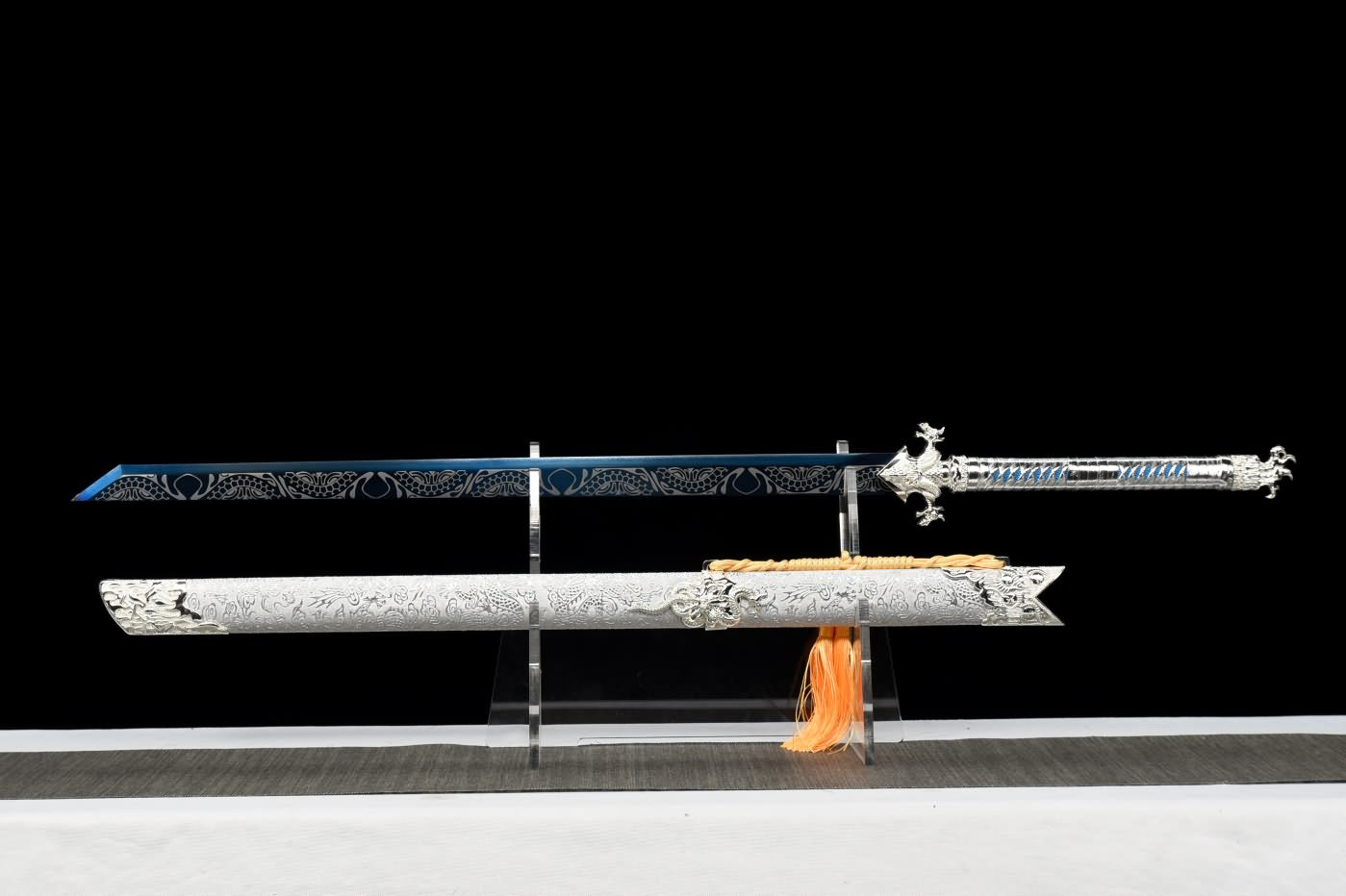 chinese sword,Dragon Tang dao,High Carbon Steel Blue Blade,Alloy Fittings,Silver Appearance,LOONGSWORD
