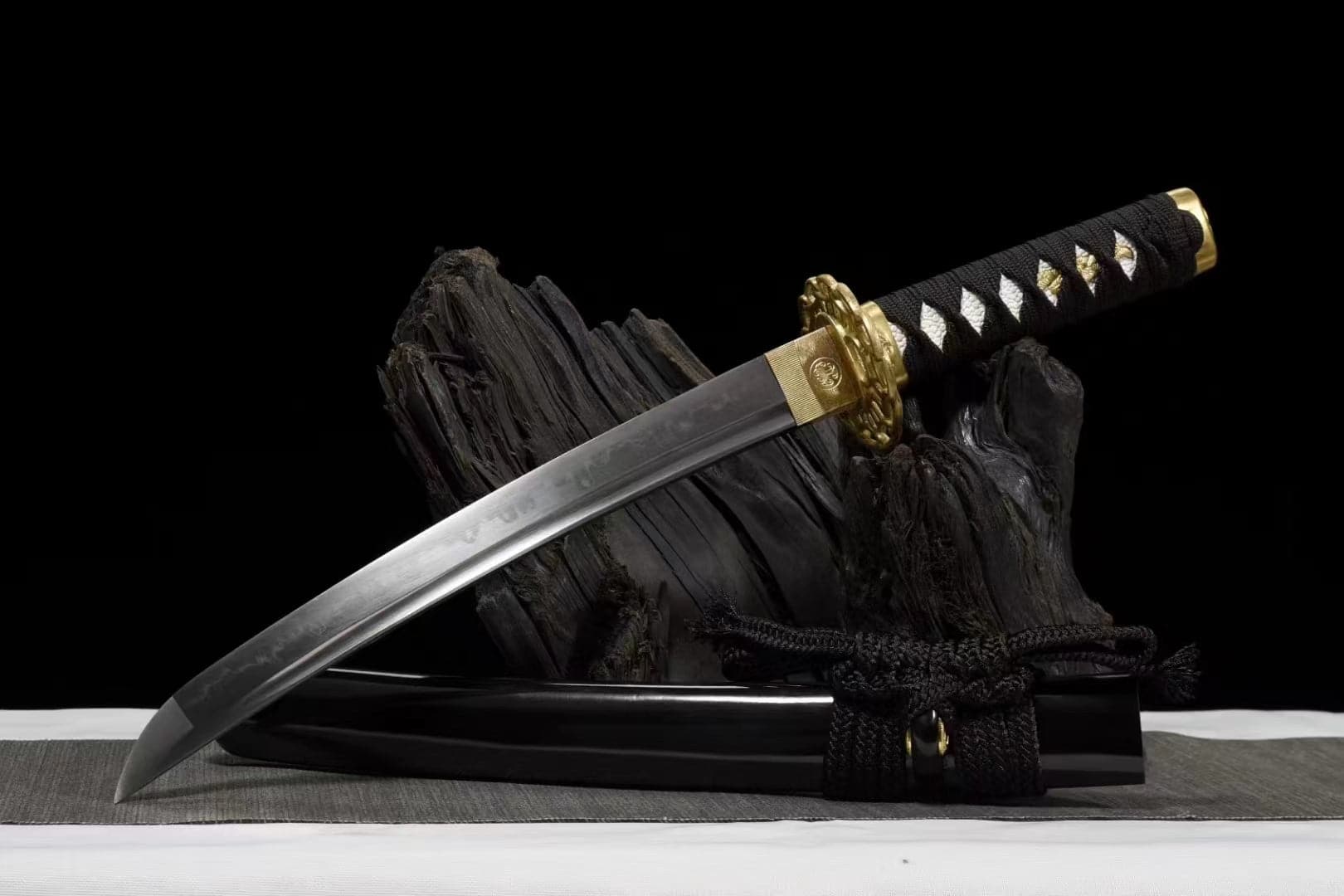 boxkatana Hand Forged Japanese Short knife Yoshioka T10 Turns the soil to burn blade
