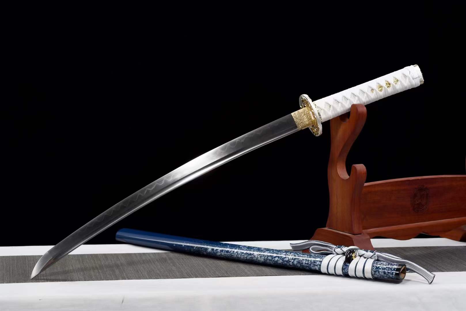 boxkatana Handmade Japanese Wakizashi Begonia Short Sword T10 burned edge