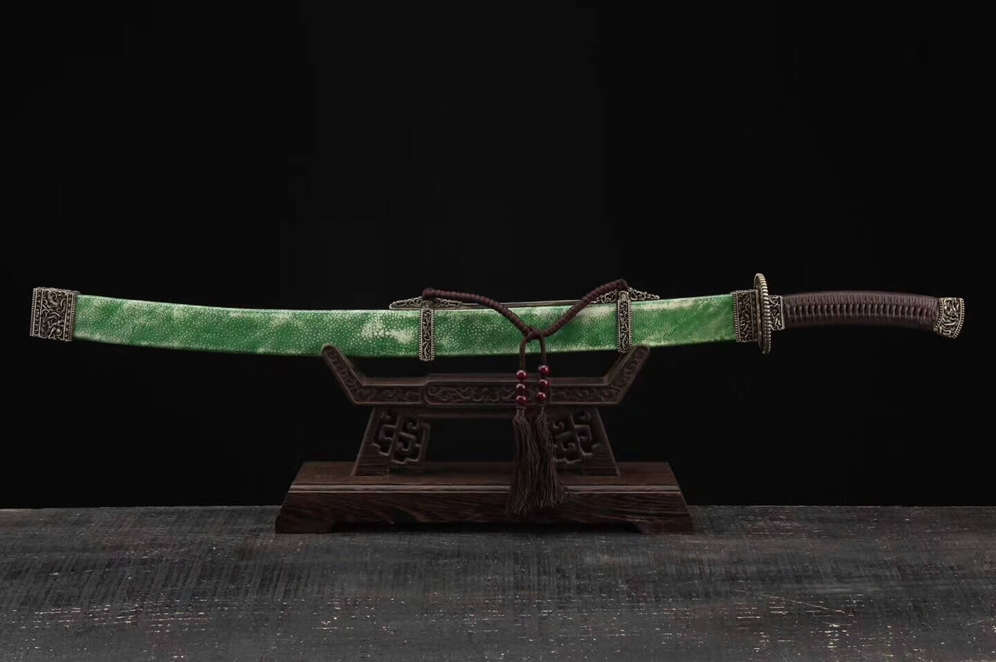 Qin Broadsword(Folded steel blade,Green skin Scabbard,Brass fitting)Length 37" - Chinese sword shop
