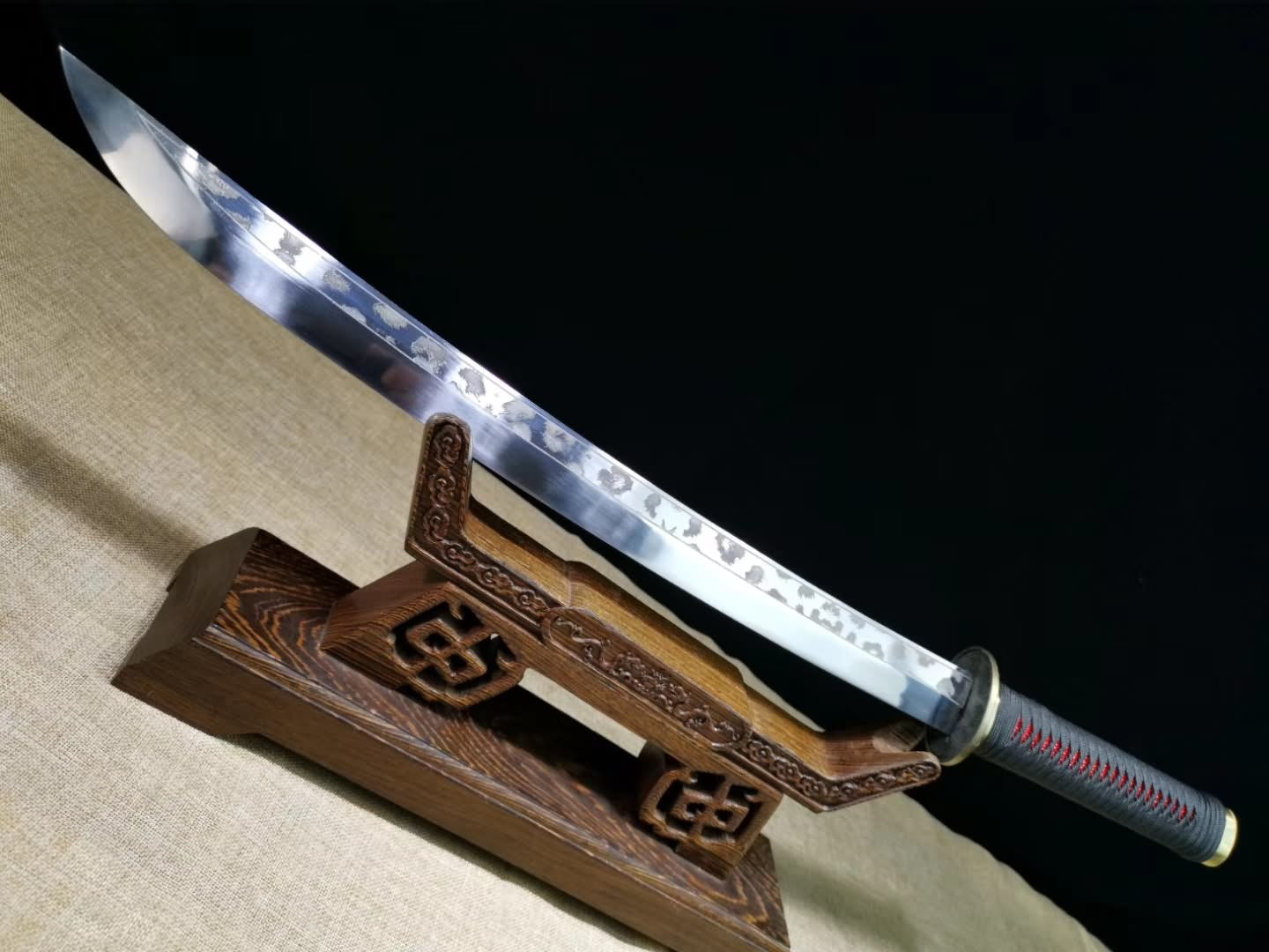 Red scabbard Broadsword,High carbon steel blade - Chinese sword shop