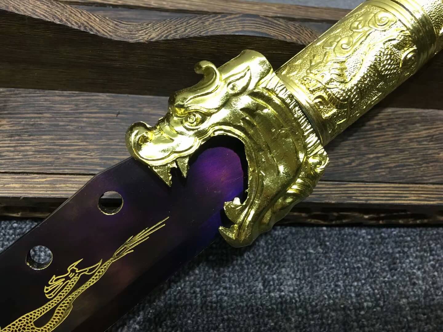 Single hand GuanDao,High carbon steel blade,Leather scabbard - Chinese sword shop