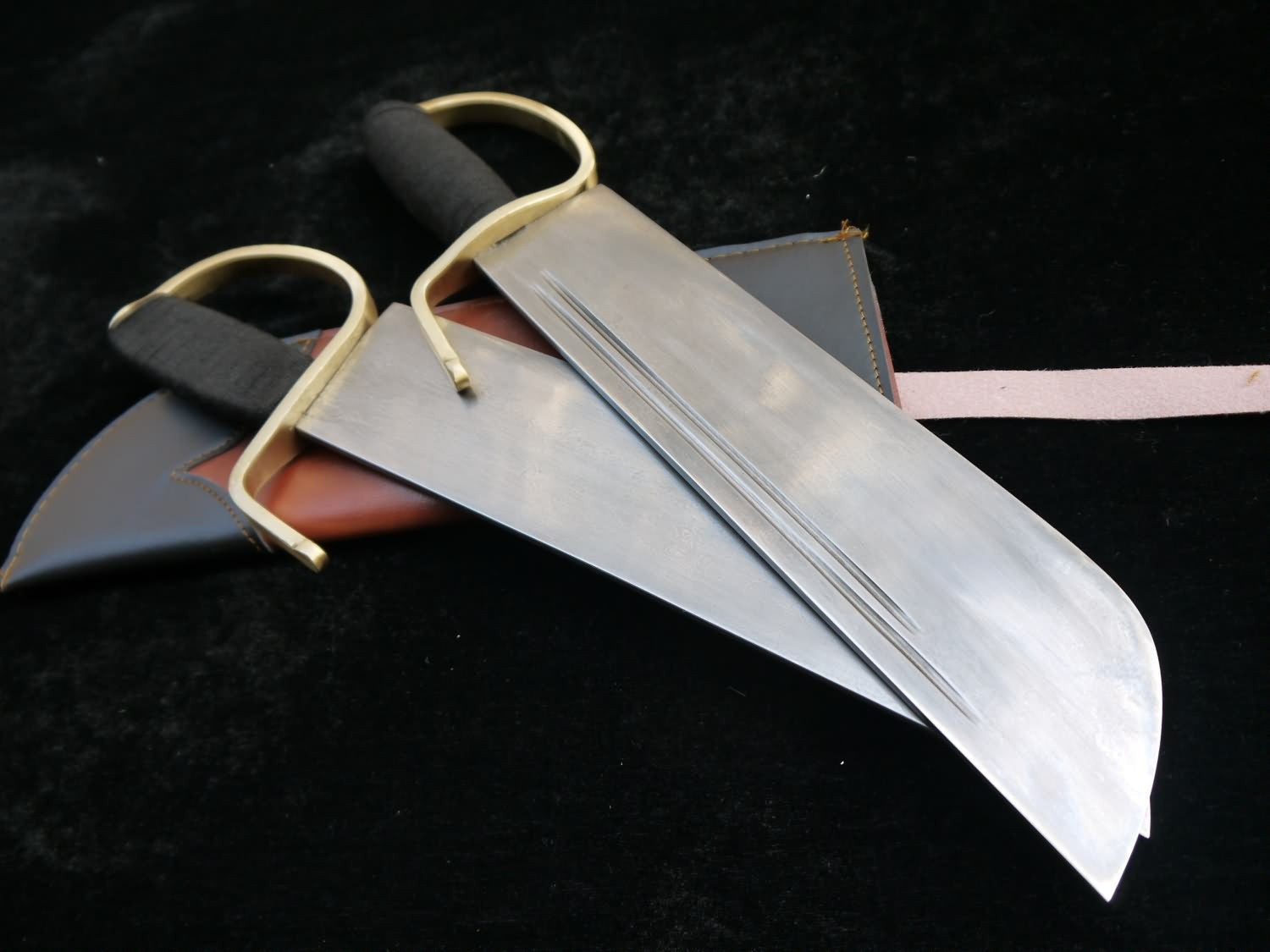 Wing Chun butterfly knife(Folding steel blade,Brown Leather scabbard,Copper handle) - Chinese sword shop