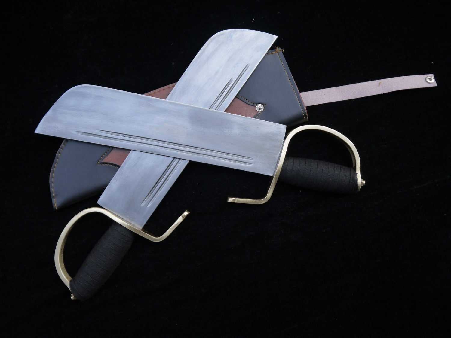 Wing Chun butterfly knife(Folding steel blade,Brown Leather scabbard,Copper handle) - Chinese sword shop